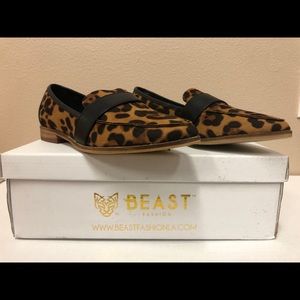 Leopard Slides